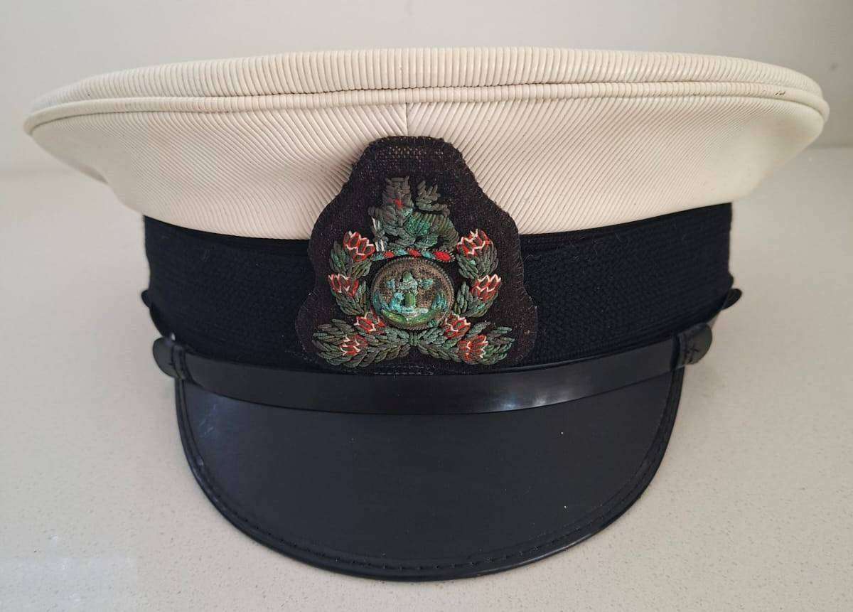 SADF Navy Warrant Officer Peak Cap with Wire Badge