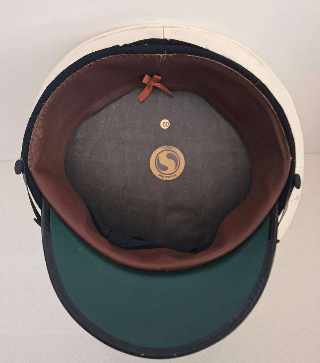 SADF Navy Warrant Officer Peak Cap with Wire Badge