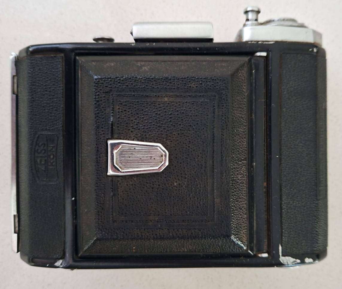 Vintage Zeiss Ikon Fold Out Camera - Made in Germany