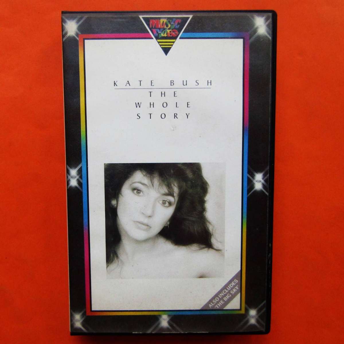 Kate Bush - The Whole Story - VHS Video Tape (1986)