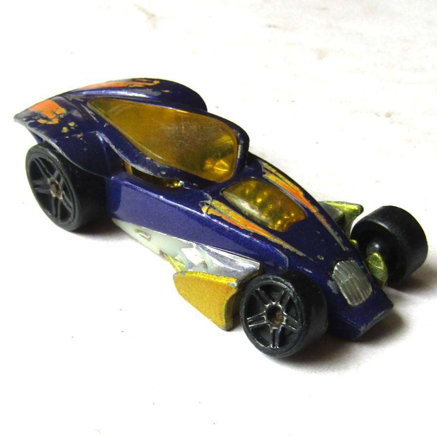 2004 Hot Wheels Brutalistic Car