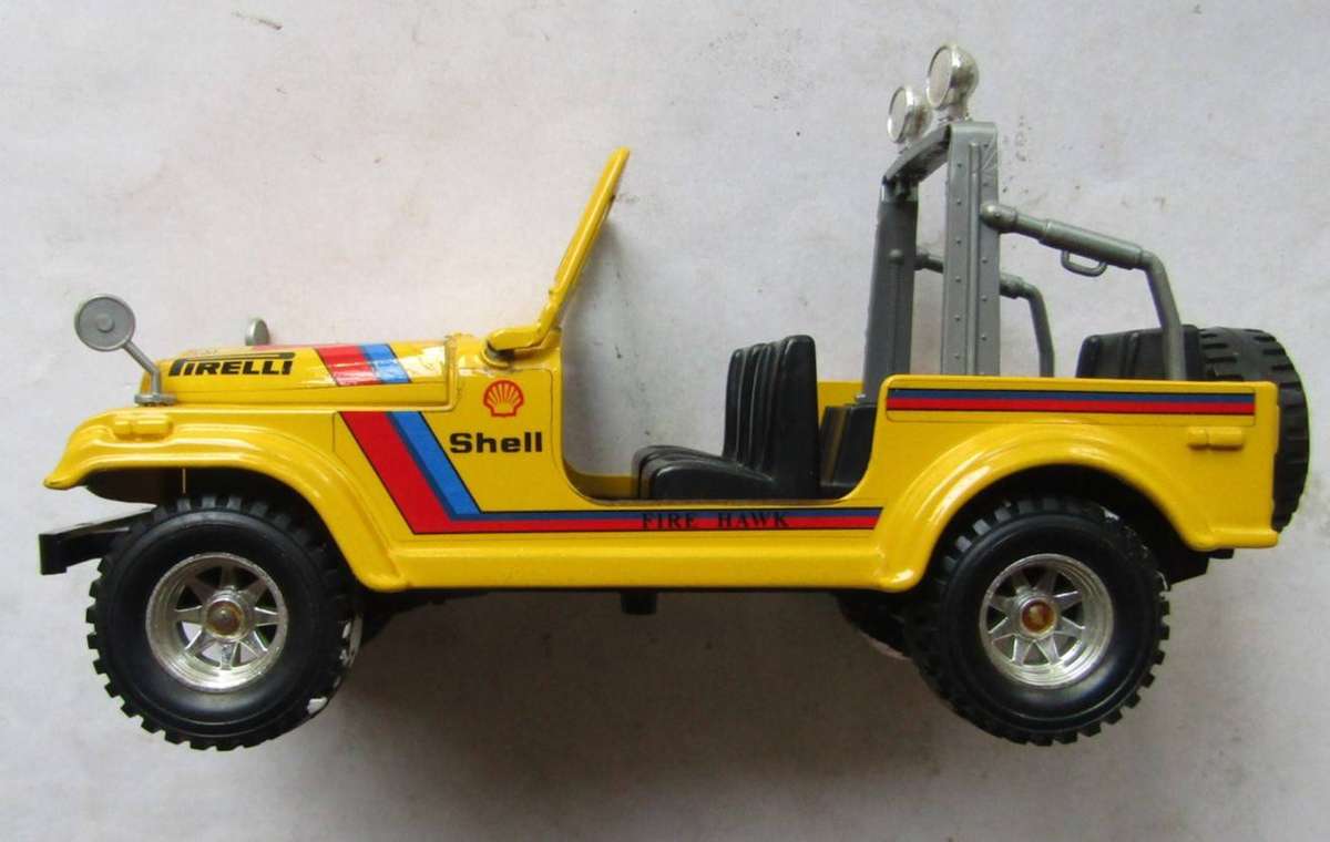 Old Bburago 1/24 Scale American Off Road Jeep