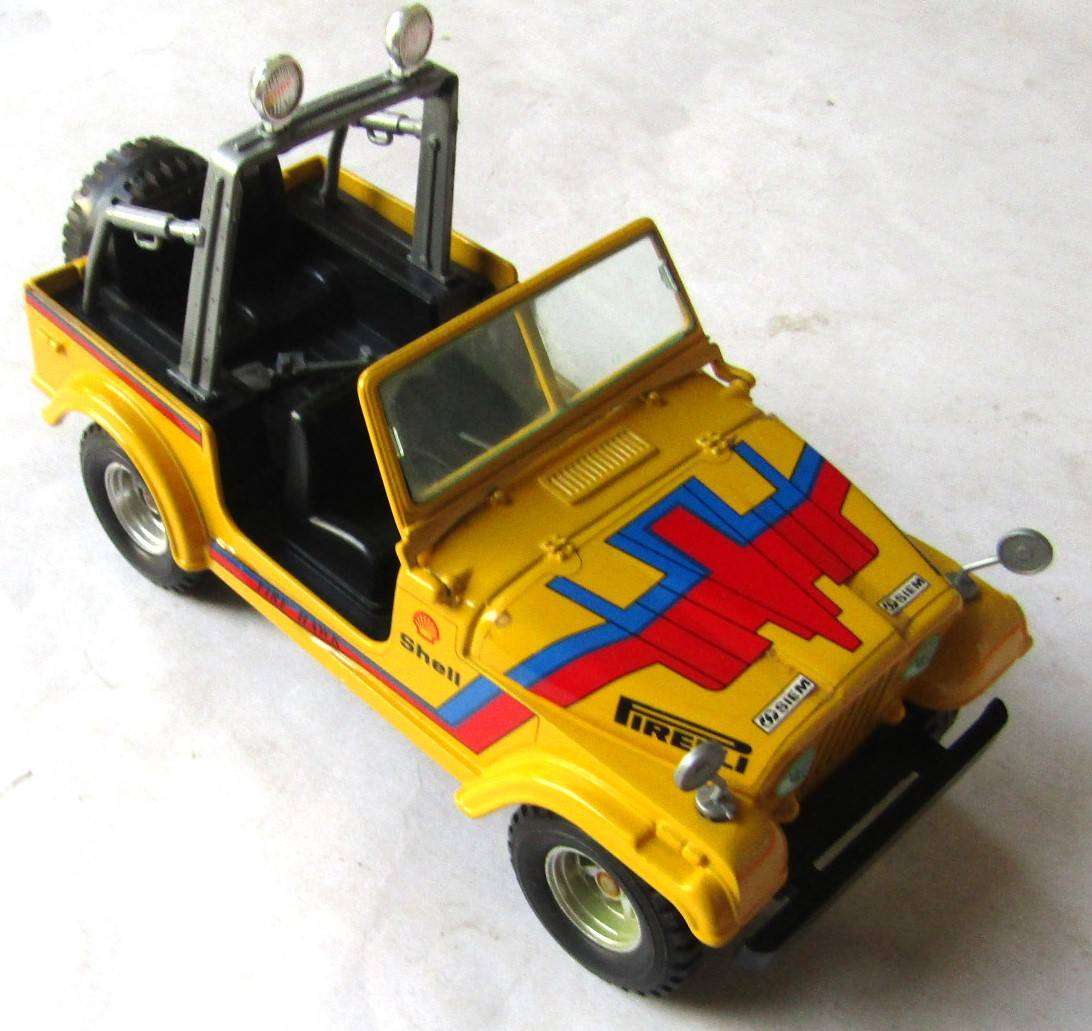 Old Bburago 1/24 Scale American Off Road Jeep