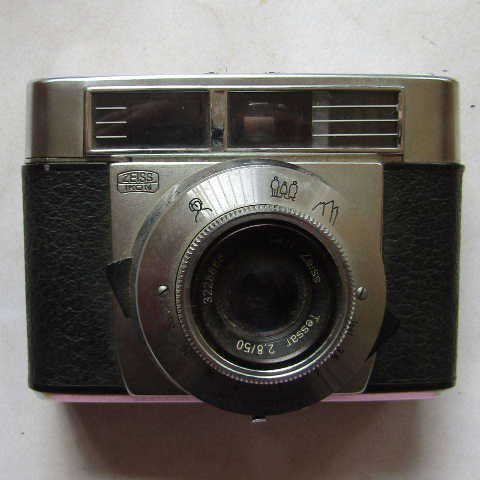 Vintage Zeiss Ikon Symbolica Camera