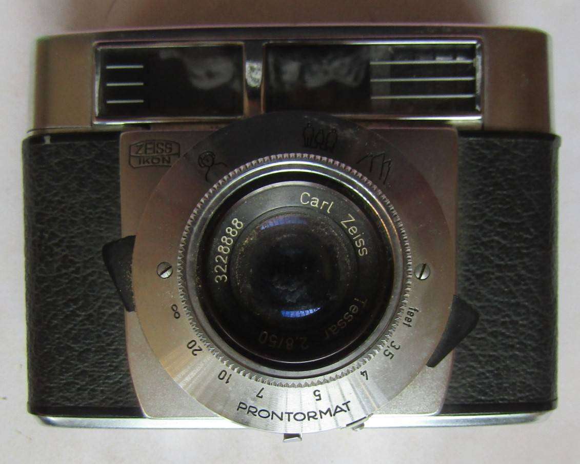 Vintage Zeiss Ikon Symbolica Camera