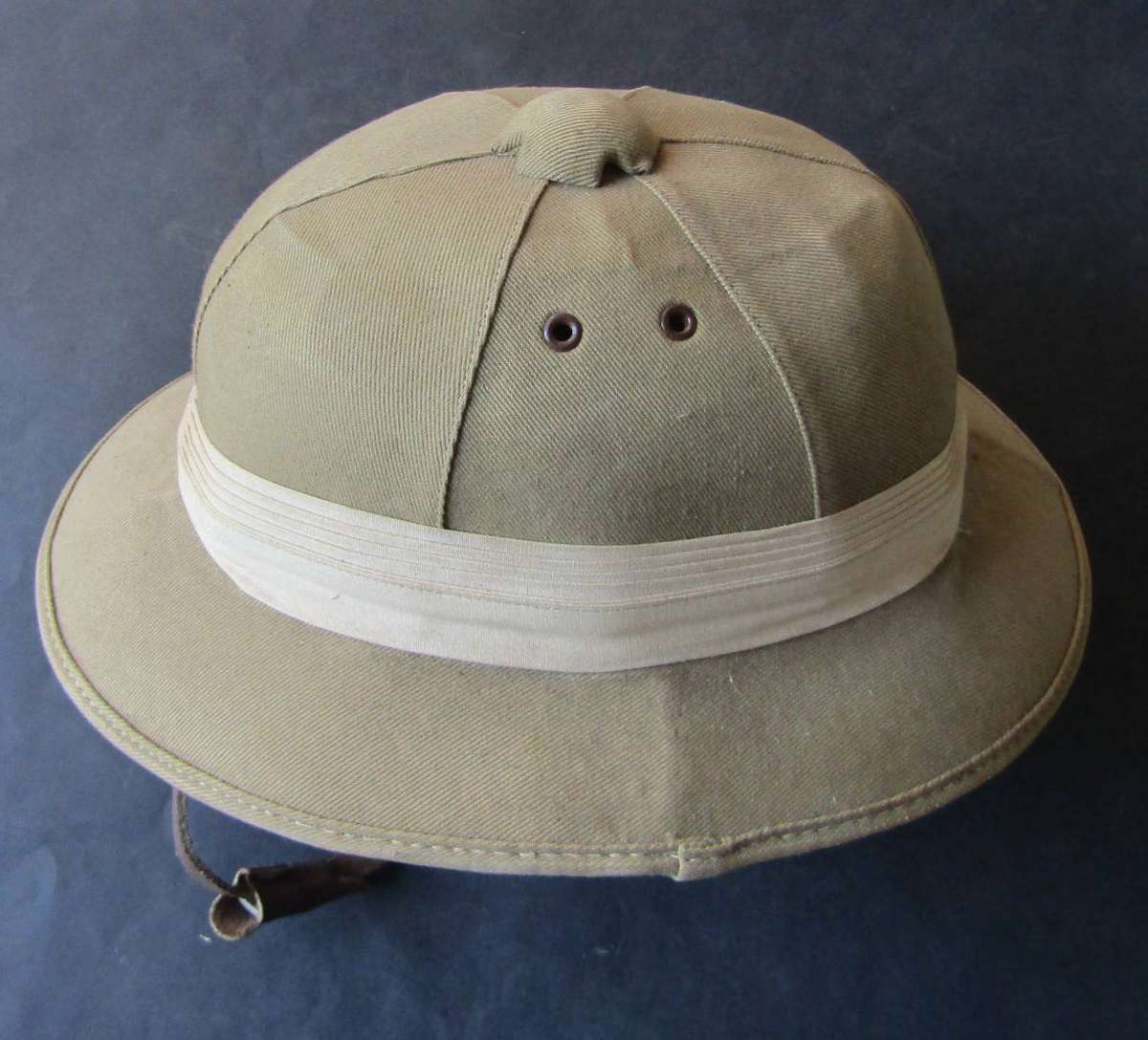 Old Rhodesia Pith Helmet - Size 57