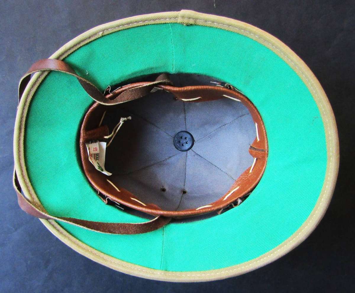 Old Rhodesia Pith Helmet - Size 57