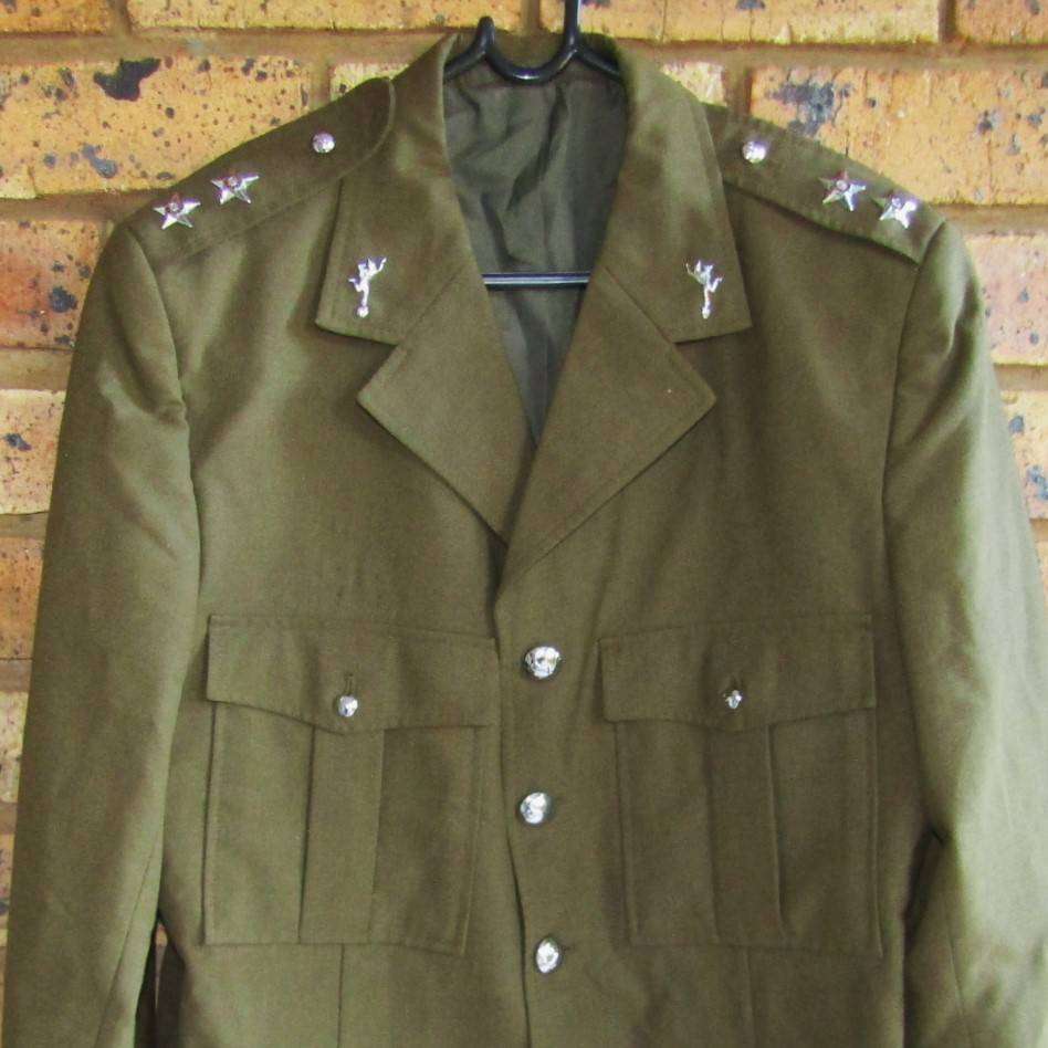 1980 SADF Army LT Signals Tunic with Badges