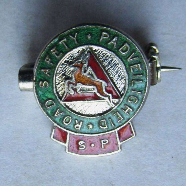 Old SA Road Safety Lapel Pin Badge