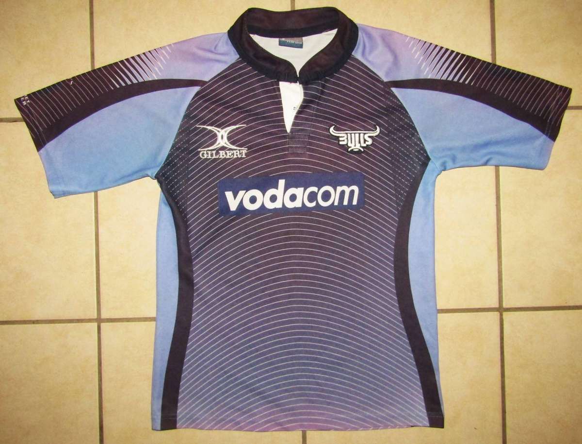 Old Gilbert Bulls Rugby Jersey - Small Size