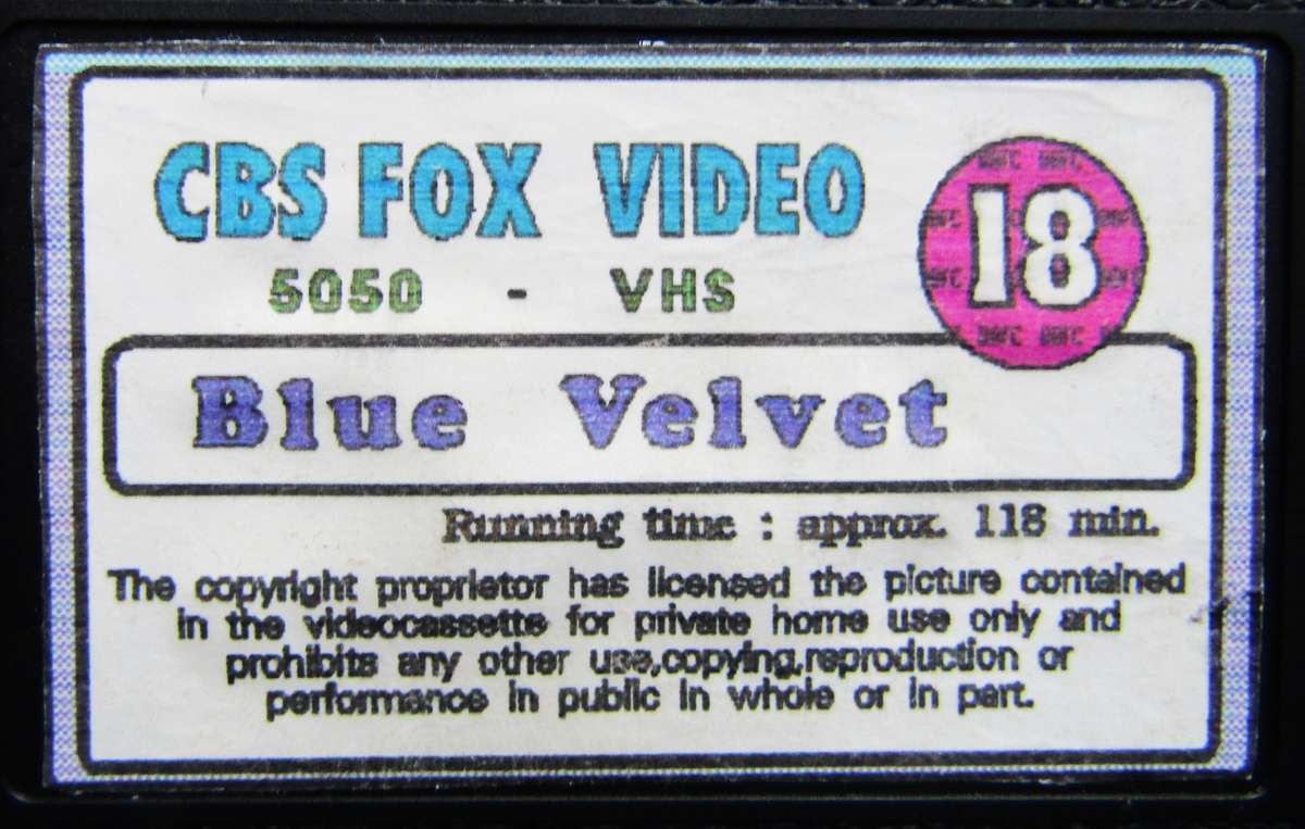 Blue Velvet - David Lynch - Movie VHS Tape (1990)