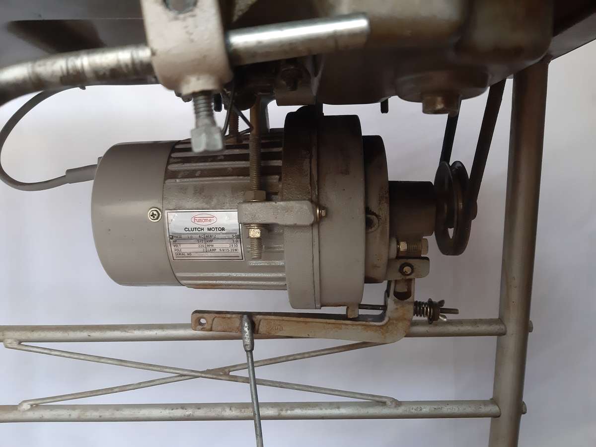 JUKI Industrial Sewing Machine