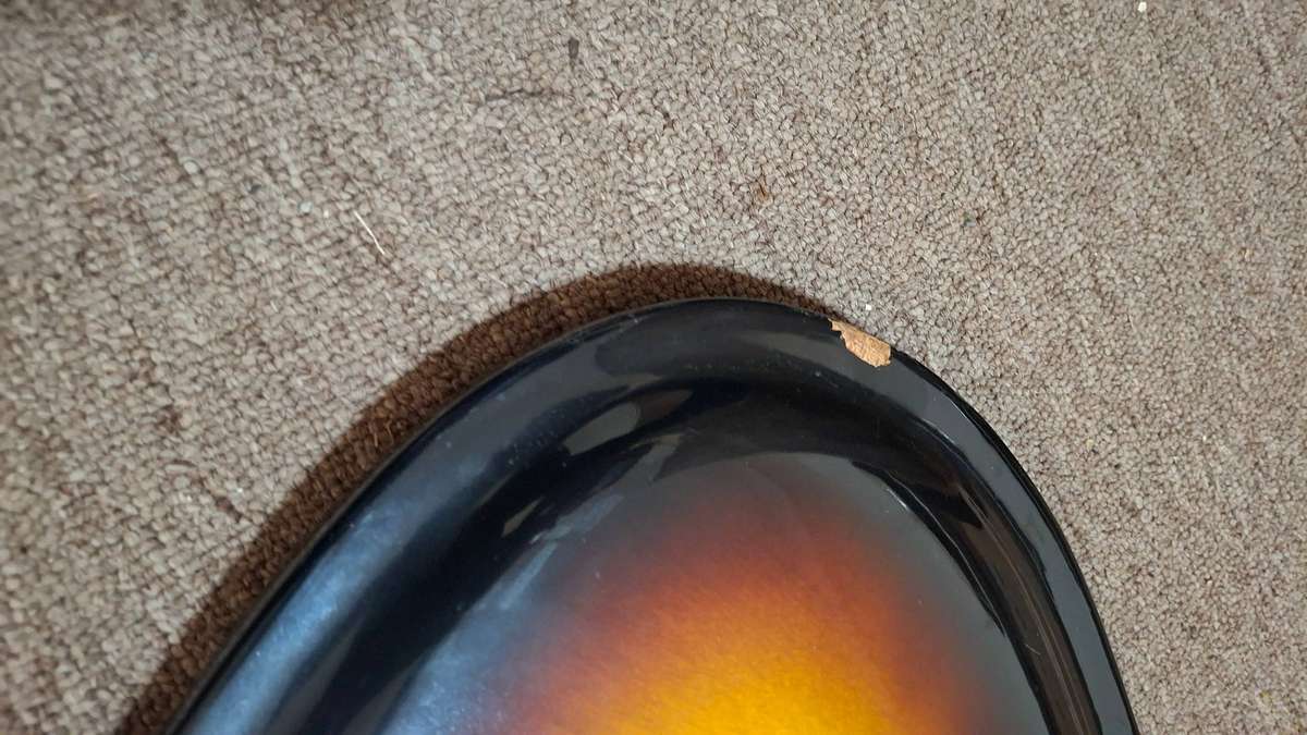 Aria Diamond vintage solid body electric guitar with mother of pearl strikeboard (1971-1972)