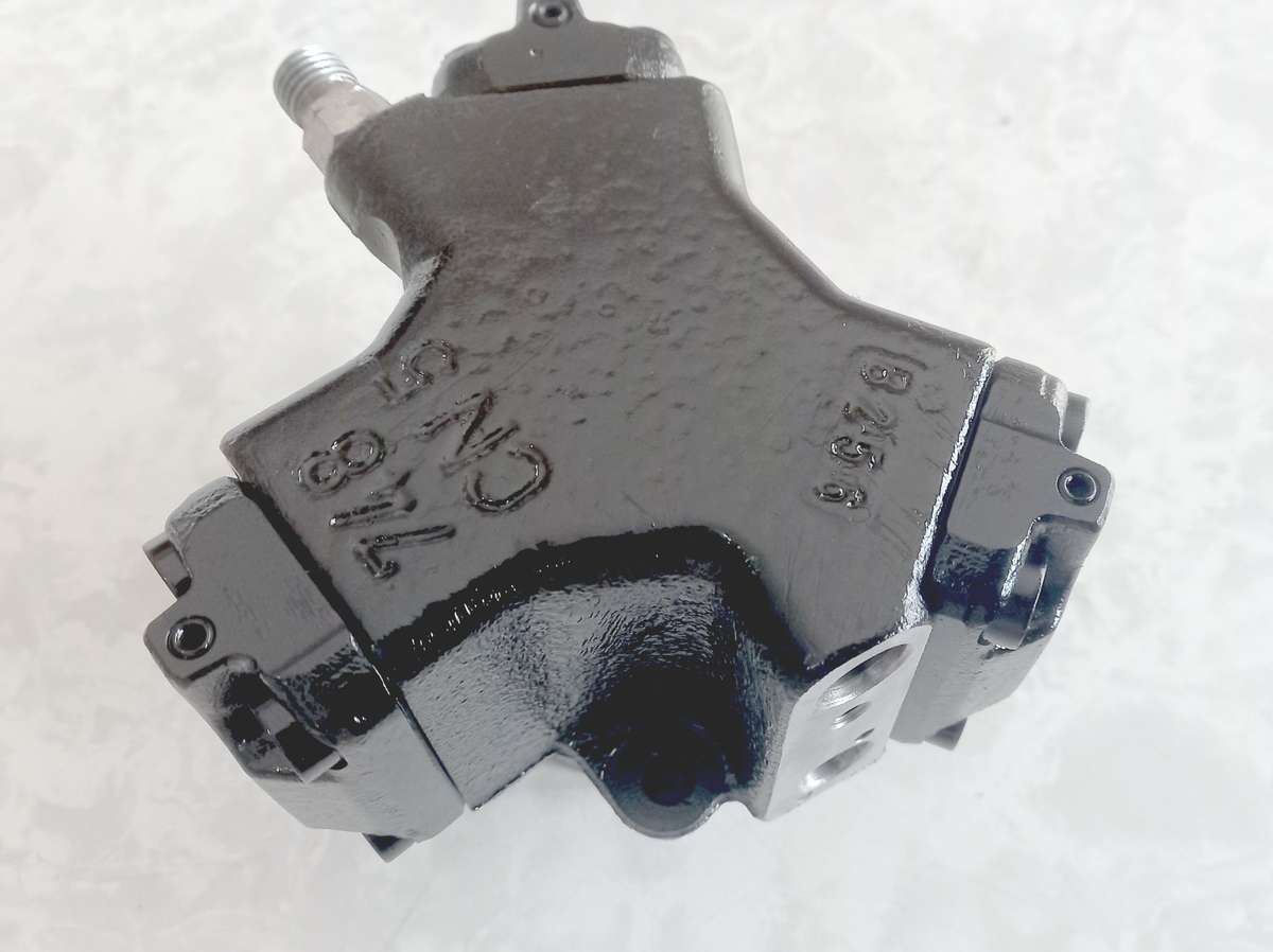 Mercedes Sprinter 2000 to 2006 Recon High preasure Diesel Pump - 3Month Warranty