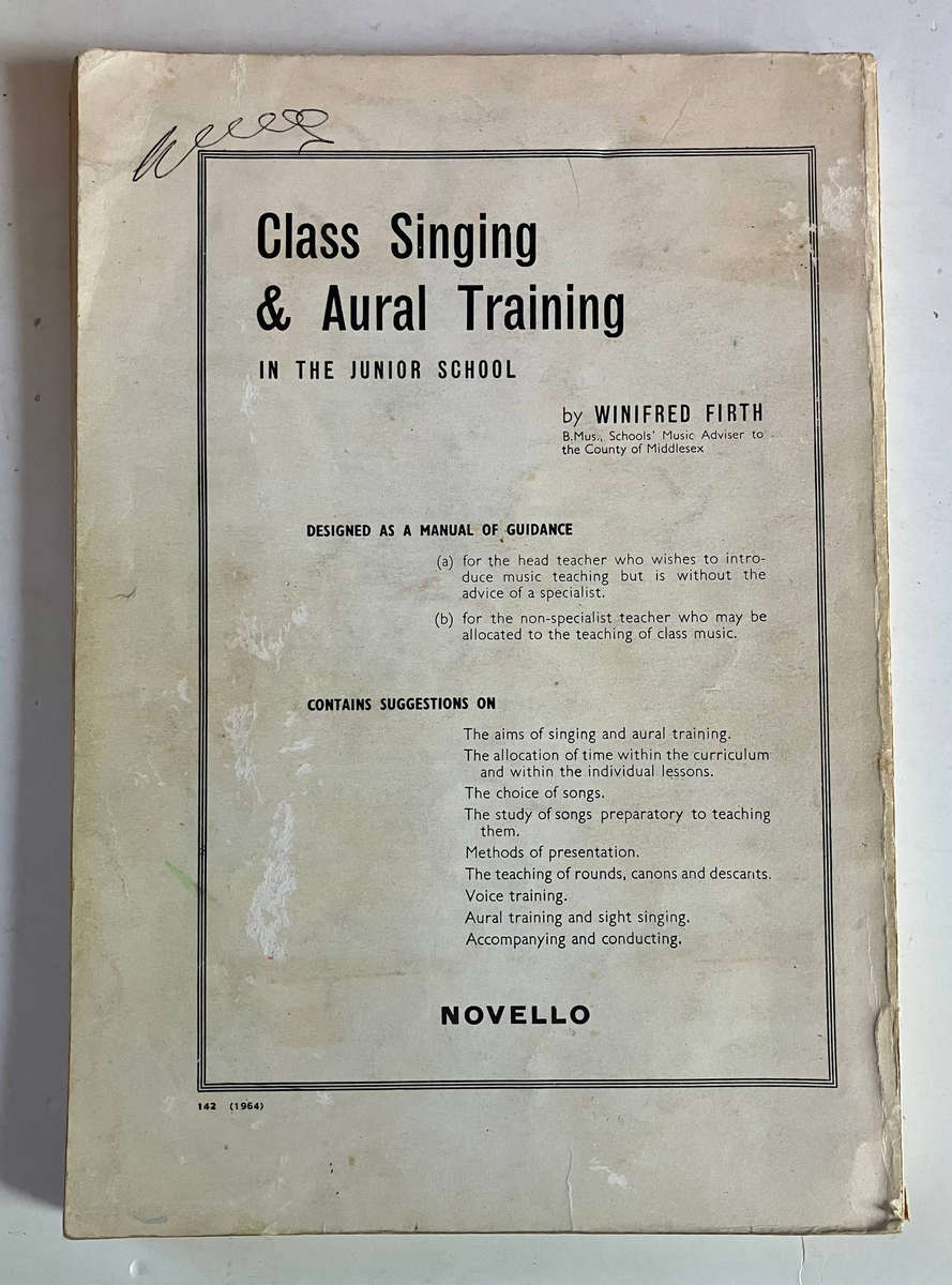 Sing Care Away Book 1 (Edition with accompaniment) - Novello. Softcover, undated
