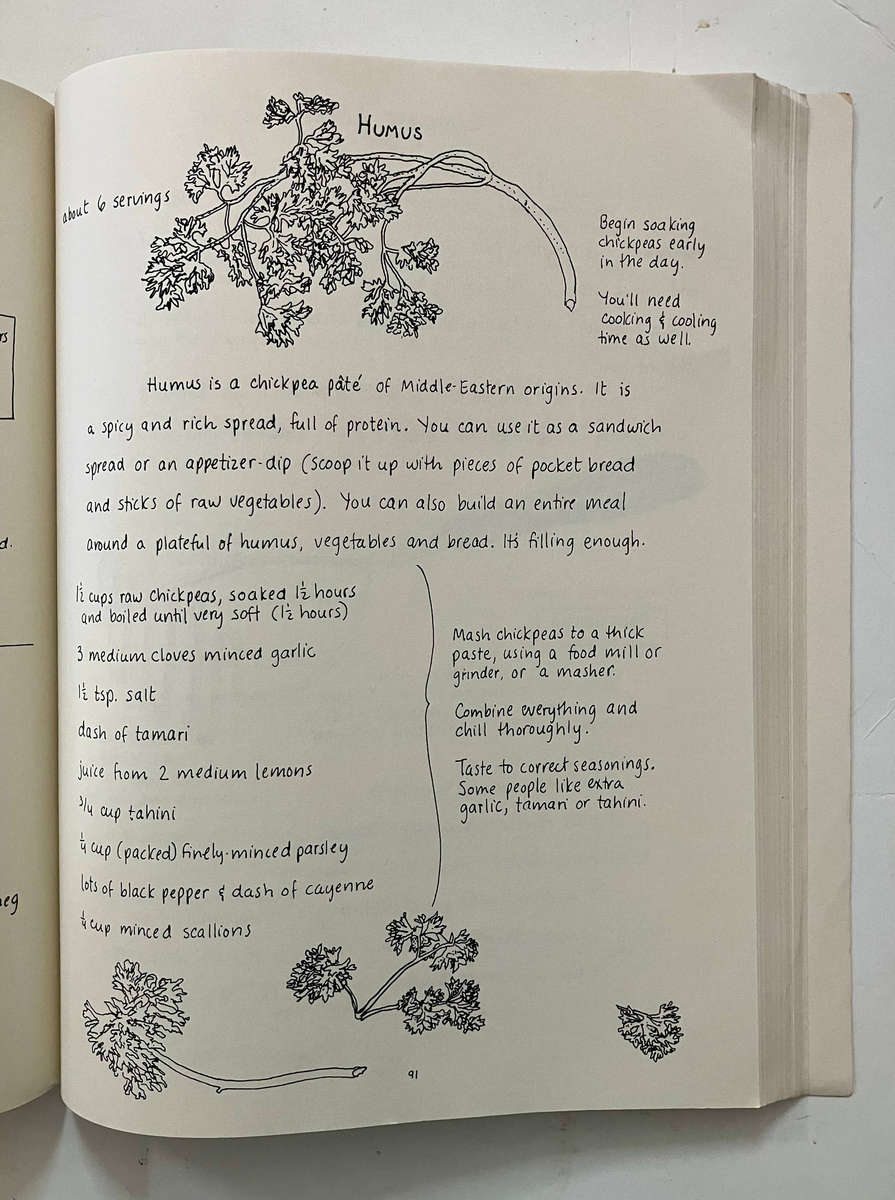 The Moosewood Cookbook - Mollie Katzen. Softcover, 1977