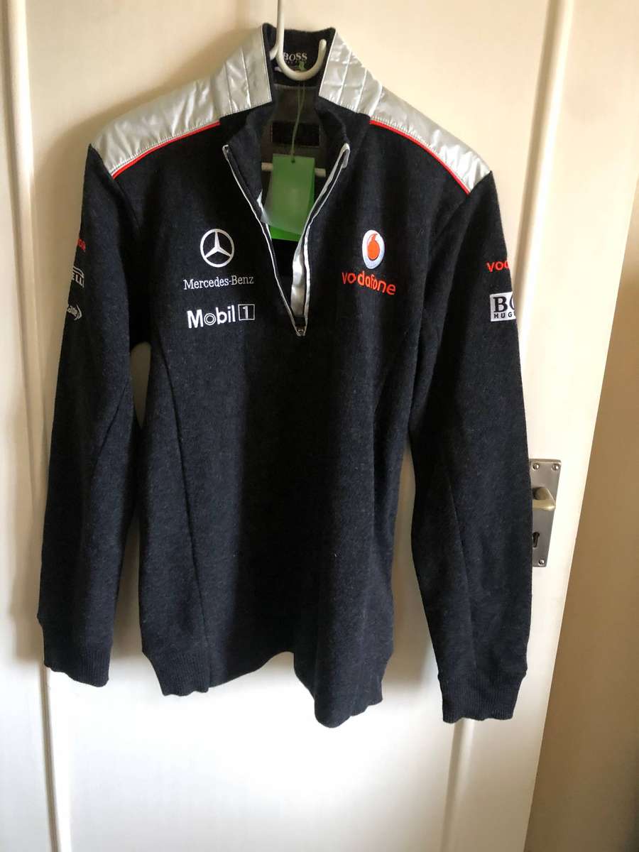 HUGO BOSS - MERCEDES BENZ SWEATER - SIZE MEDIUM