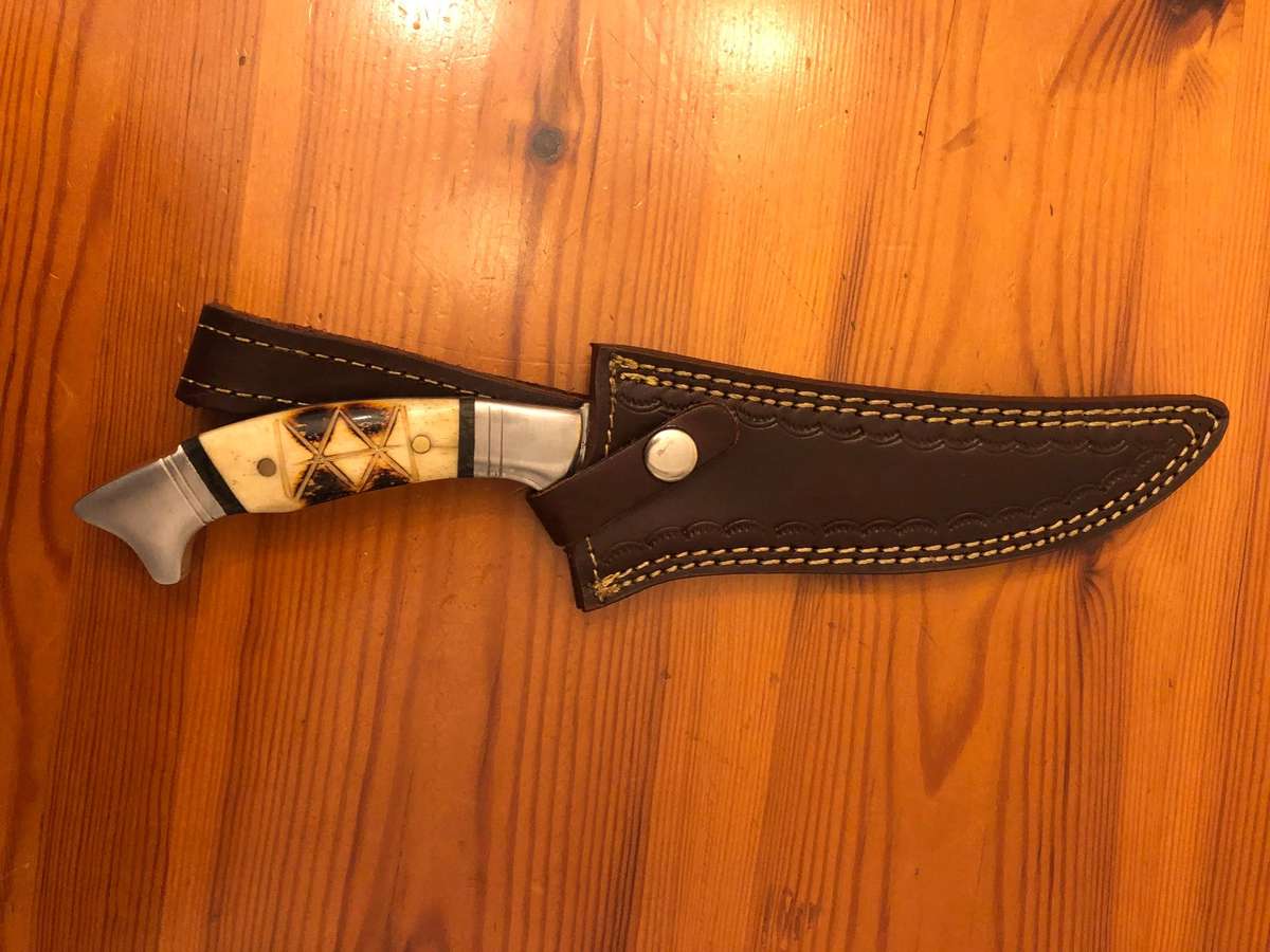 Handmade Stainless Steel Hunters Knife