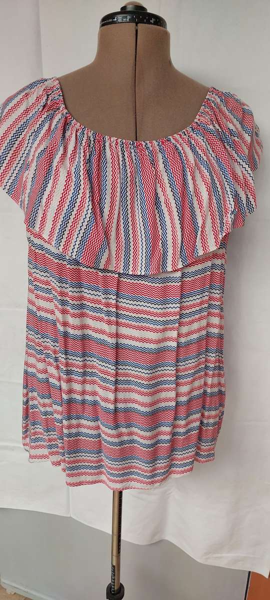 Ladies MILADYS striped off-the shoulder blouse Size 16