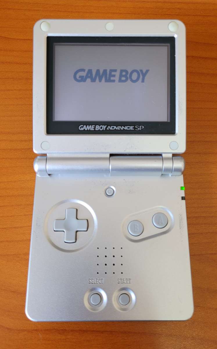 Nintendo Gameboy Advance SP Console - Platinum/Silver