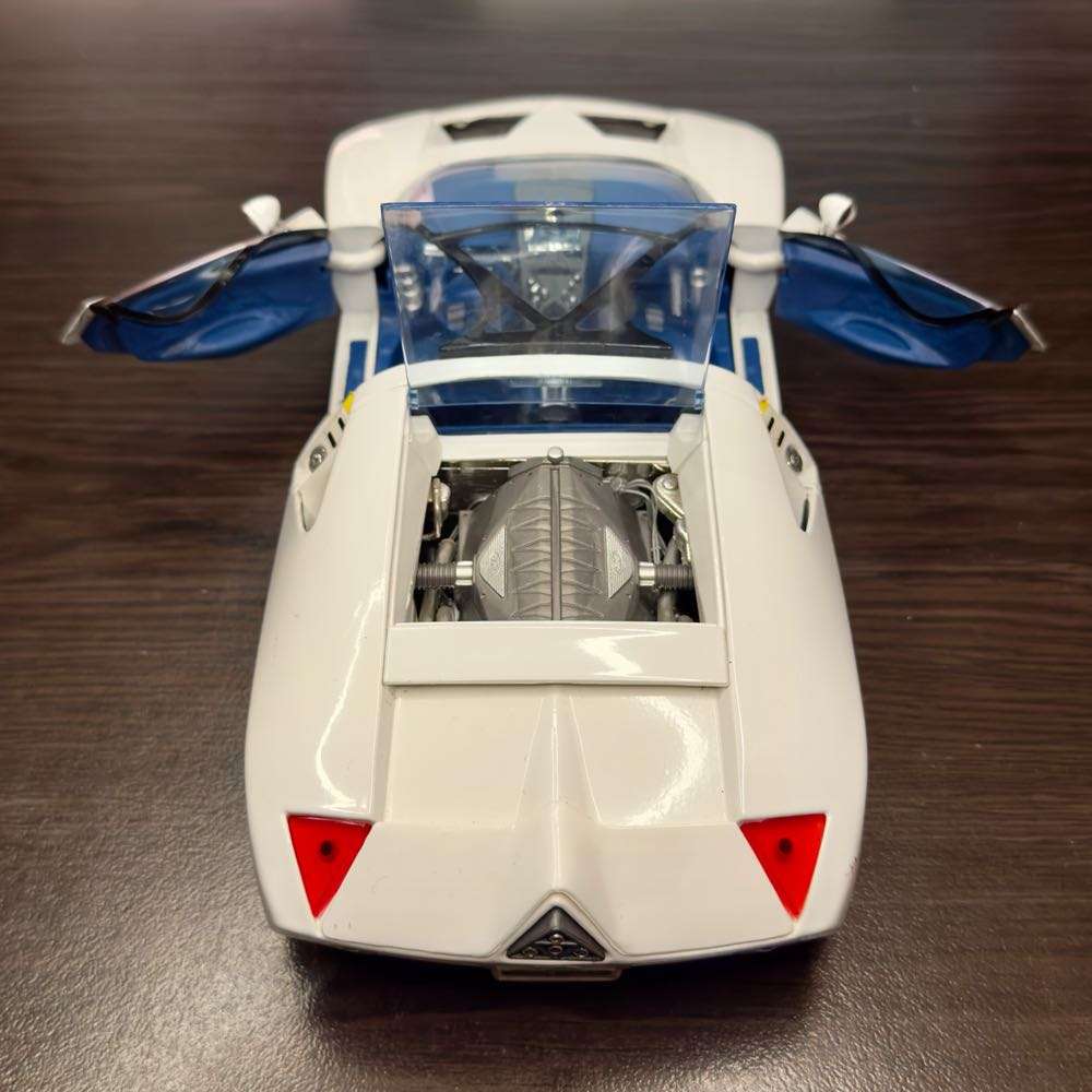 *No Reserve 1:18 Ford GT90 Concept Scale Model car
