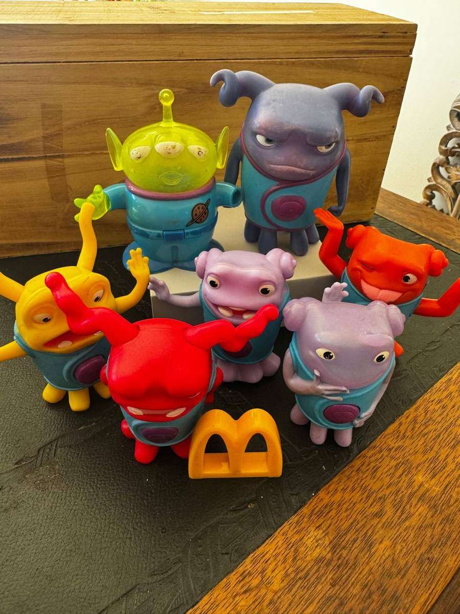 HOME (THE MOVIE)  5 MCDONALDS CHARACTERS