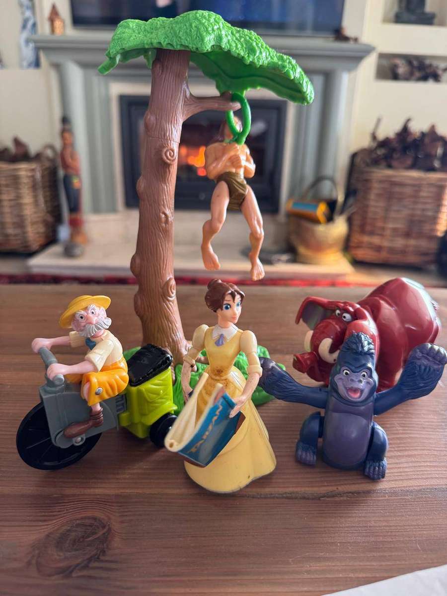 TARZAN VINTAGE MCDONALDS TOYS FROM EARLY 1990'S  X5