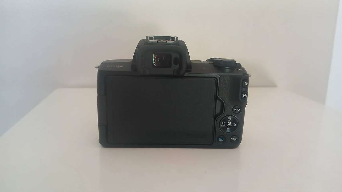 Canon EOS M50 Mirrorless Camera