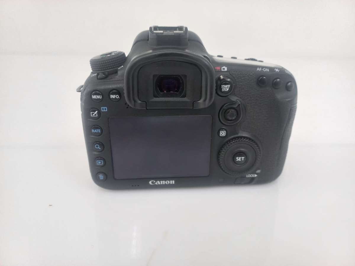 Canon EOS 7D Mk II Body Only