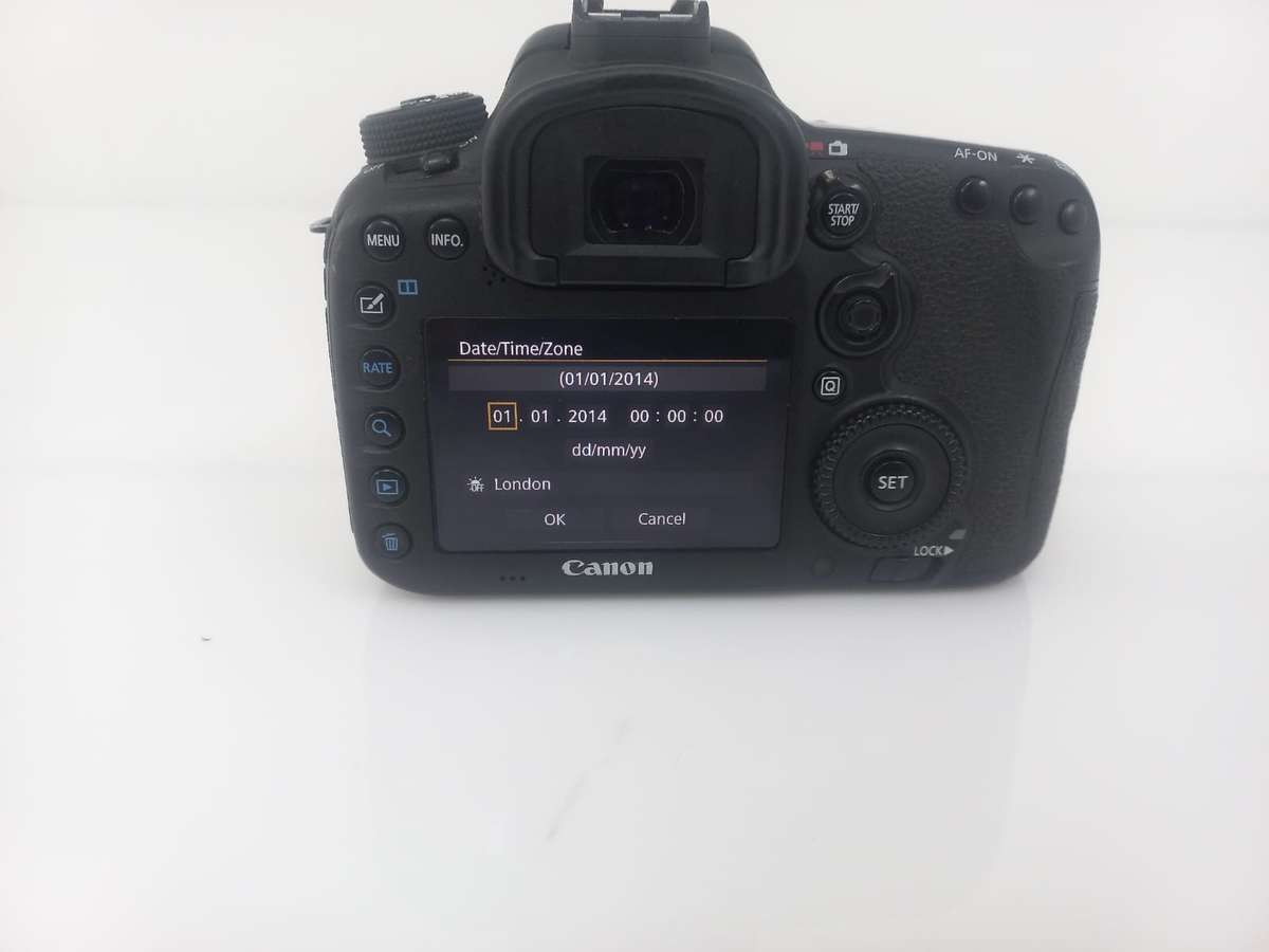 Canon EOS 7D Mk II Body Only
