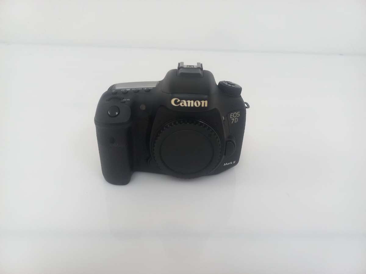 Canon EOS 7D Mk II Body Only