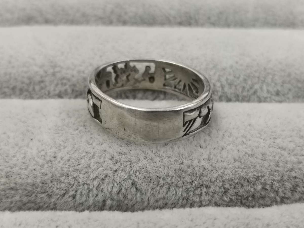 925Silver: Ancient Harvest Scene Ring - Size P