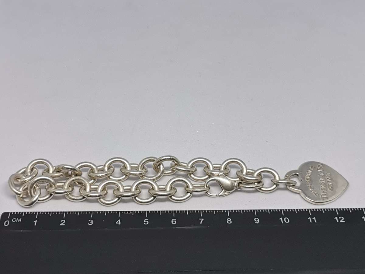 Beautiful Silver Tiffany & Co with Heart Bracelet