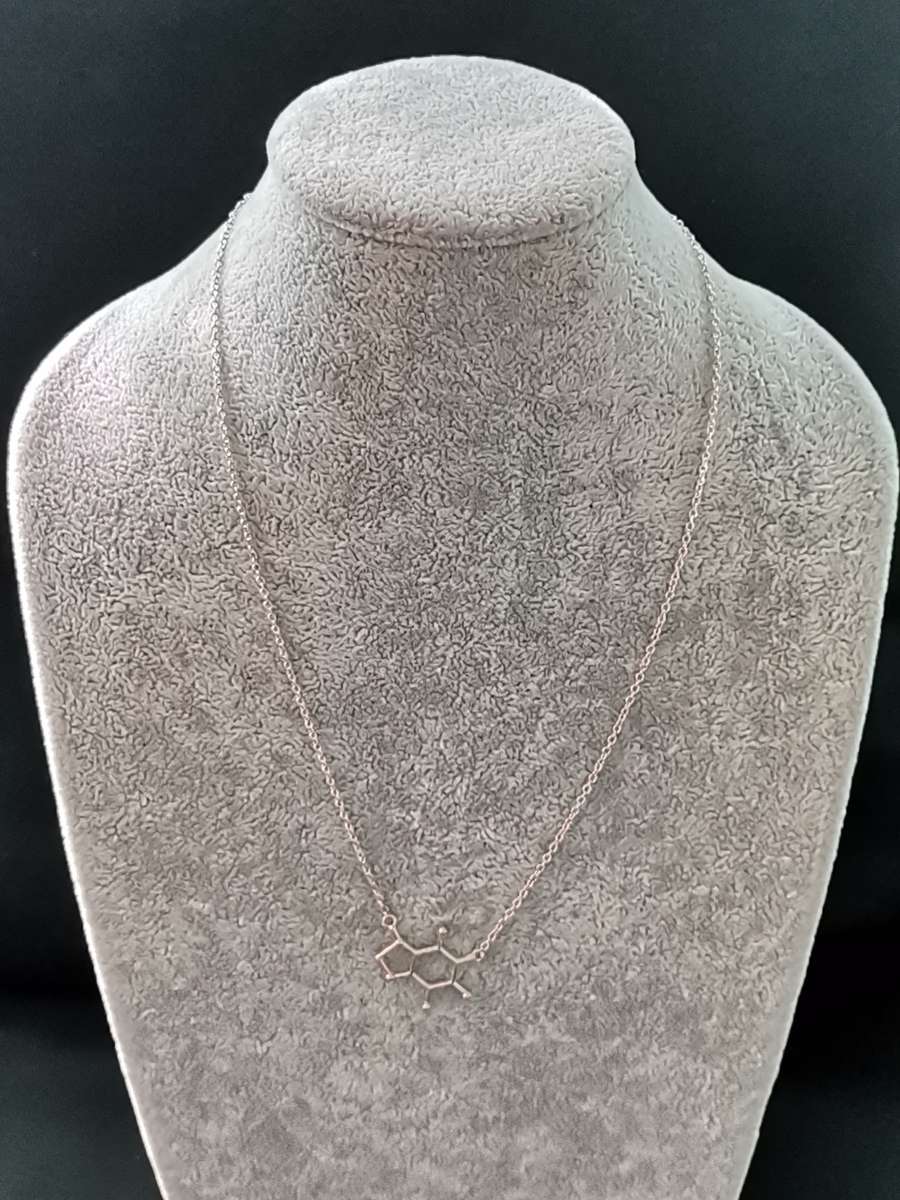 *R1 Auction* Petite Silver Rolo Chain with Molecule Pendant