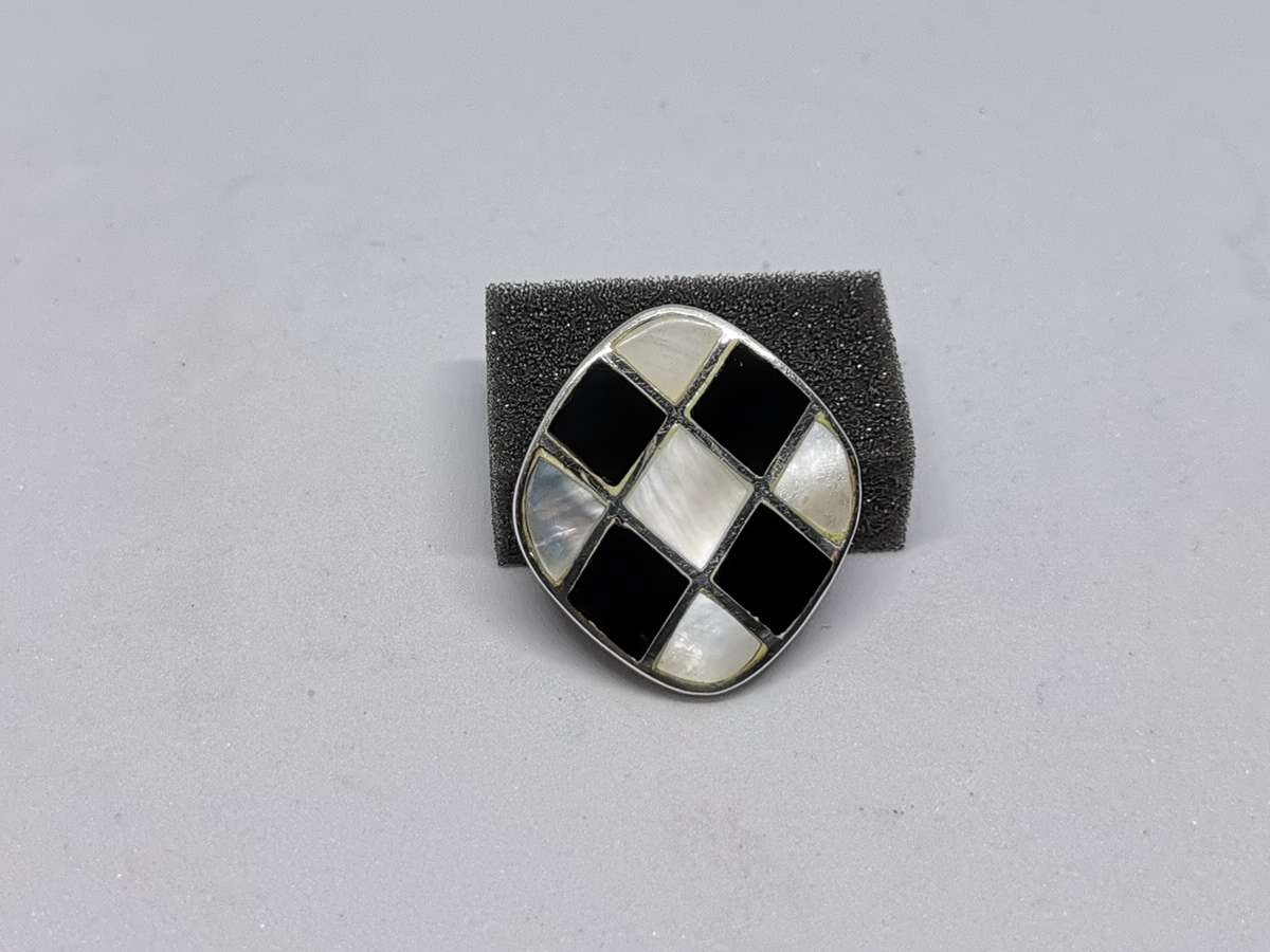 Silver Onyx and Pearl Pendant