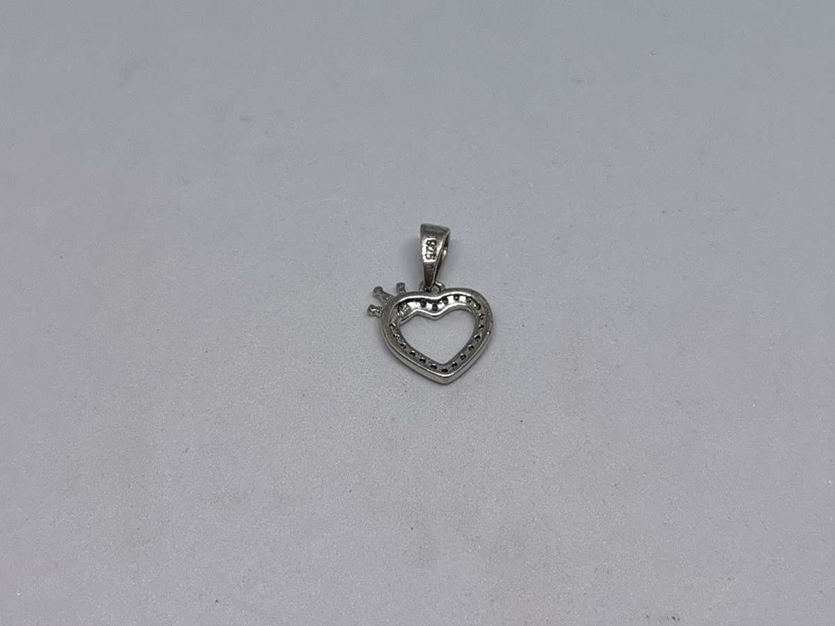 *R1 Auction* Silver Heart and Crown Pendant