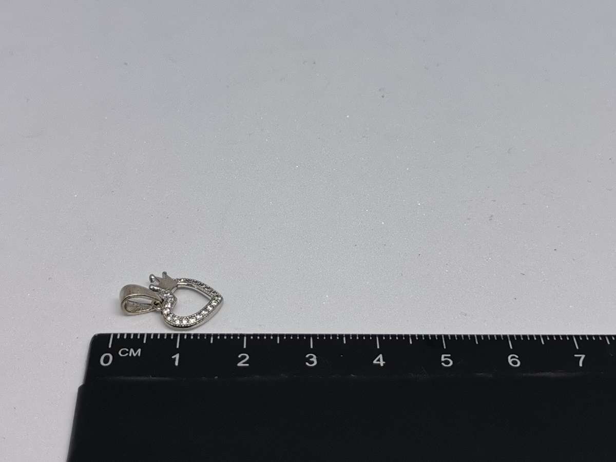 *R1 Auction* Silver Heart and Crown Pendant
