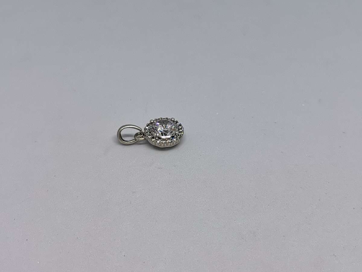 Dazzling Silver Pendant