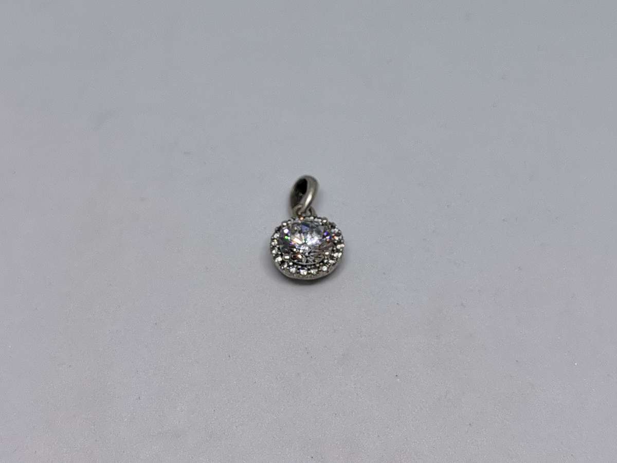 Dazzling Silver Pendant