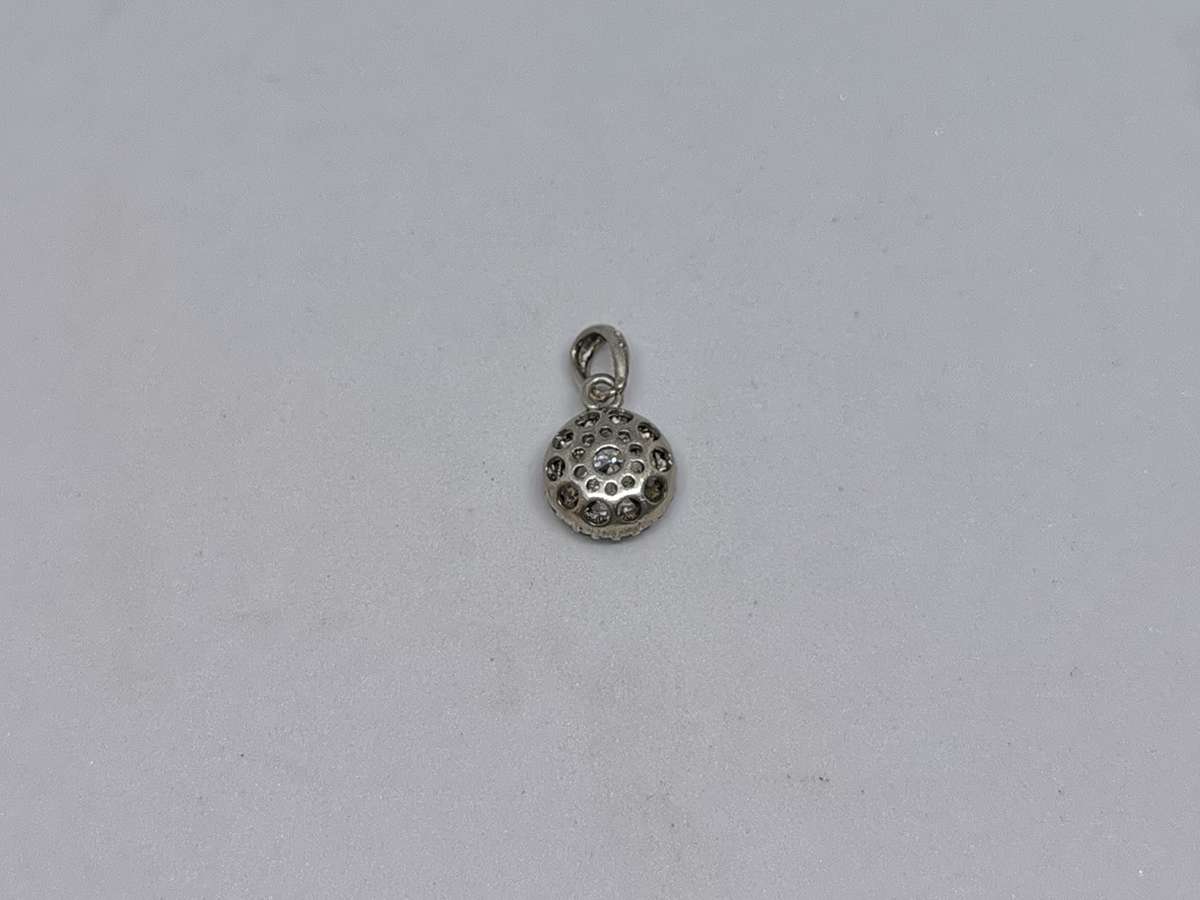 Dazzling Silver Pendant