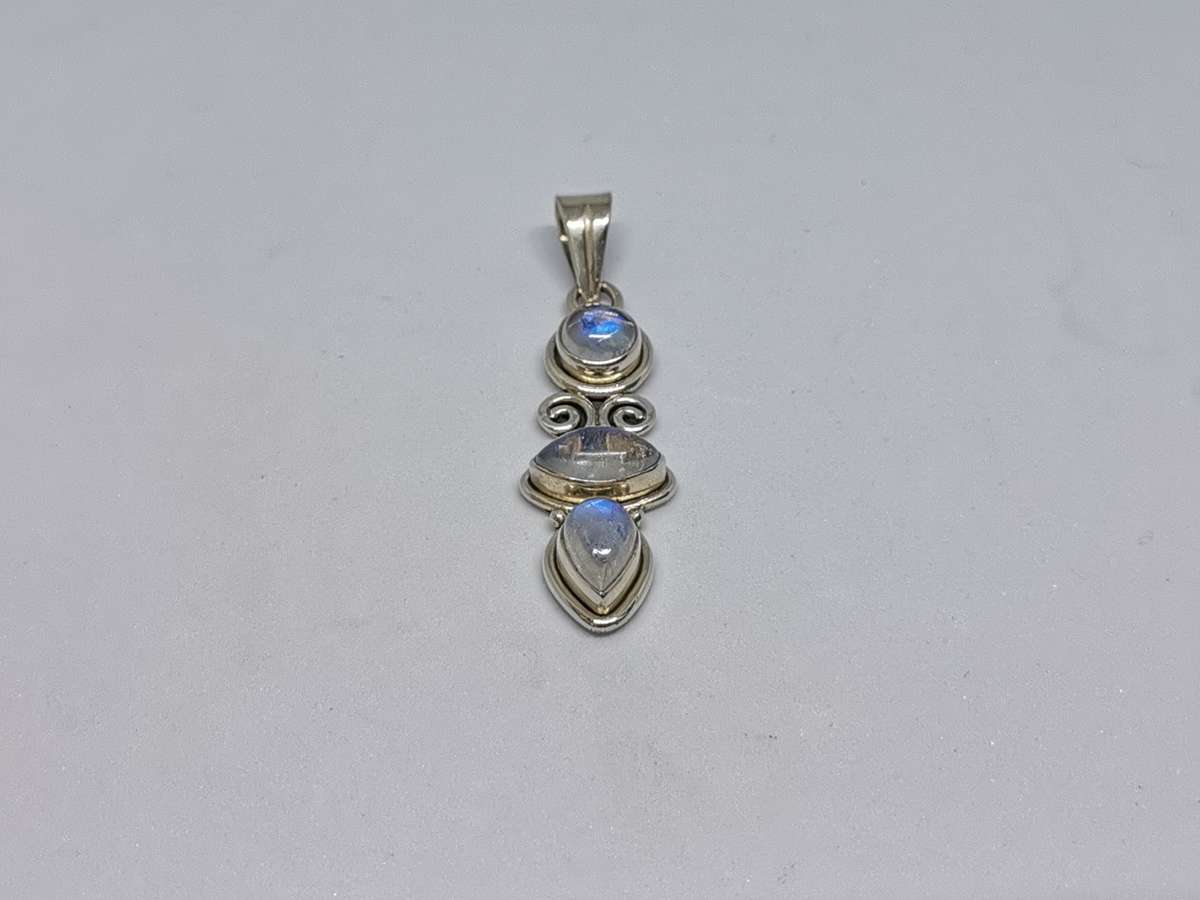 Silver Moonstone Pendant