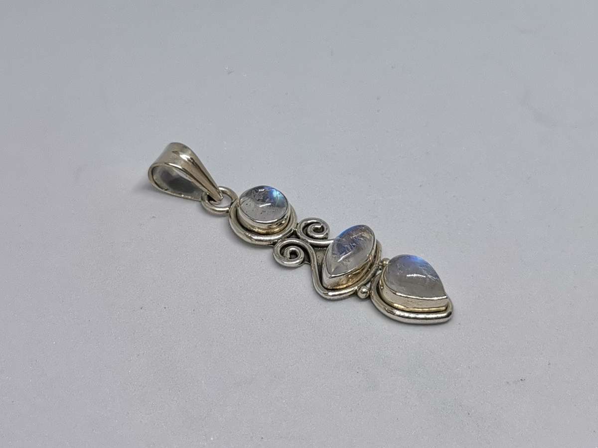 Silver Moonstone Pendant