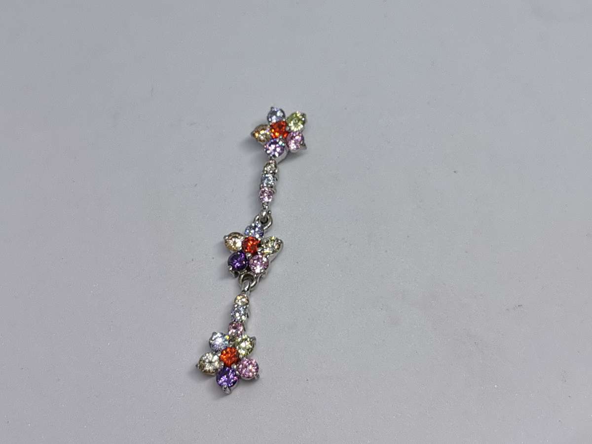 Silver Dangling Flower Pendant