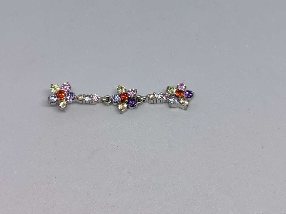 Silver Dangling Flower Pendant