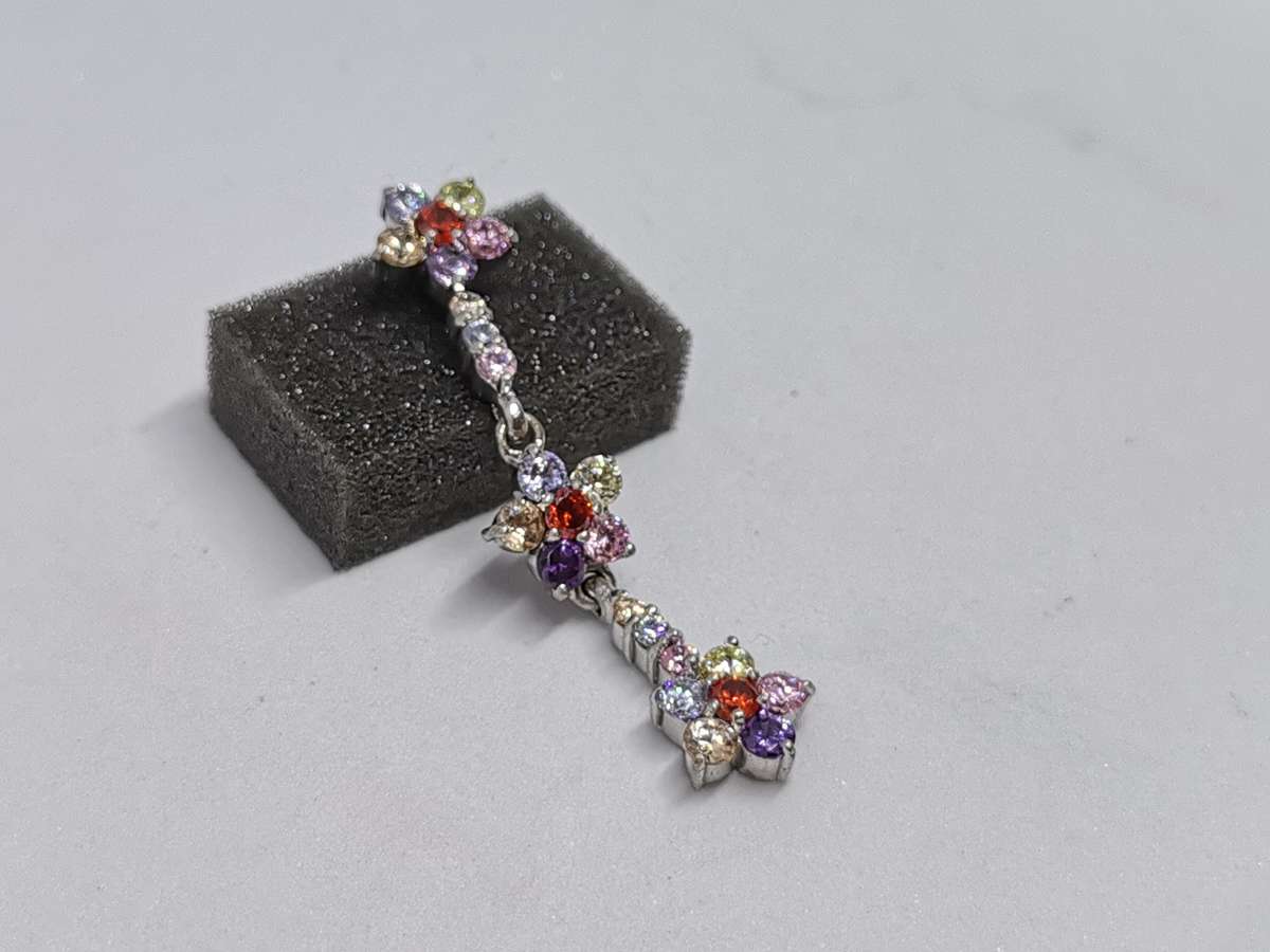 Silver Dangling Flower Pendant