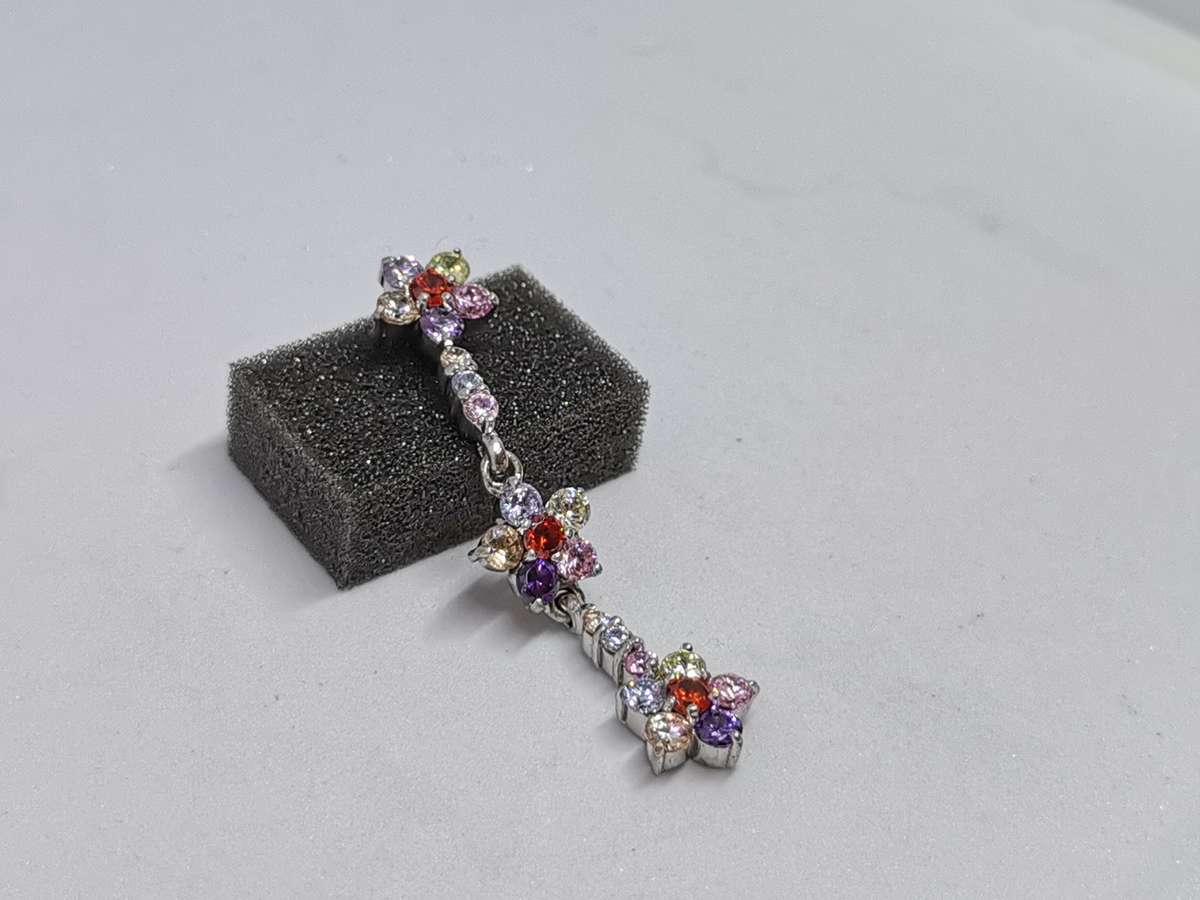 Silver Dangling Flower Pendant