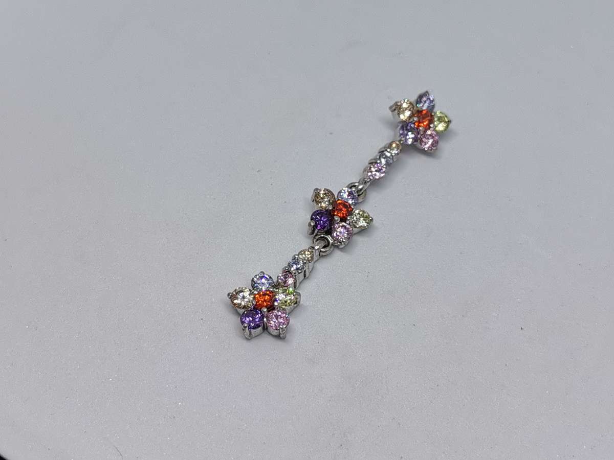 Silver Dangling Flower Pendant