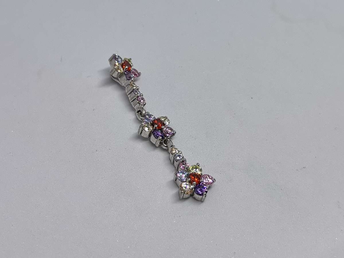 Silver Dangling Flower Pendant