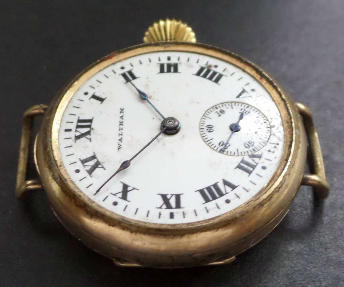 1907 WALTHAN Gold-Plated lady's pocket watch