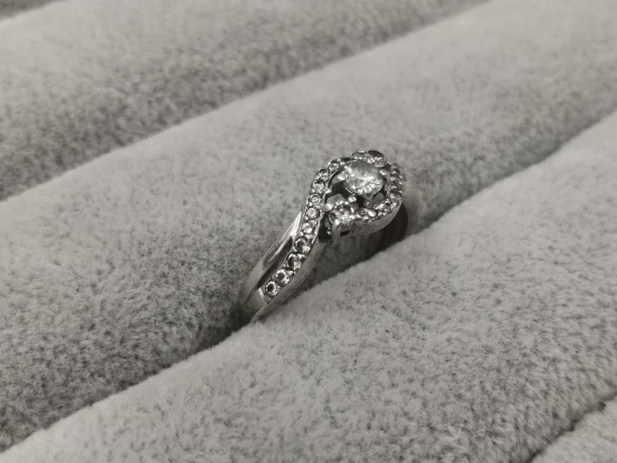 925Silver: Dazzling Ring - Multiple CZ - Size P